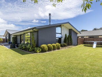1 Armstrong Avenue, Waitara, Waitara