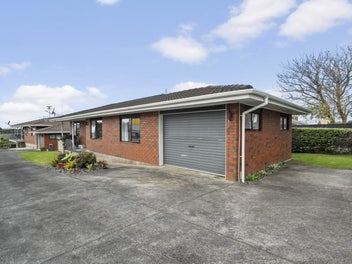 233 Hepburn Road, Glendene, Auckland