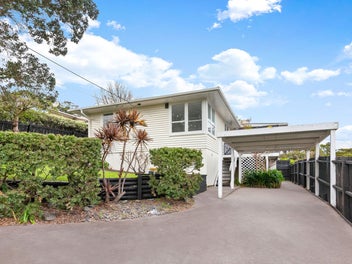 1/22 Coroglen Avenue, Birkenhead, Auckland