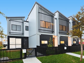 17B Tabitha Crescent, Henderson, Auckland