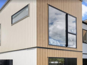 10E Bagnall Avenue, Point England, Auckland