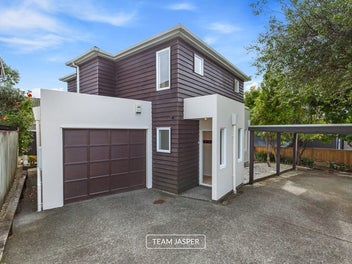 2/9 Monteith Crescent, Remuera, Auckland