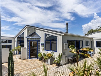 7 Butlers Lane, Oakura