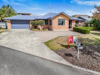 18 Everton Place, Grandview Heights, Hamilton