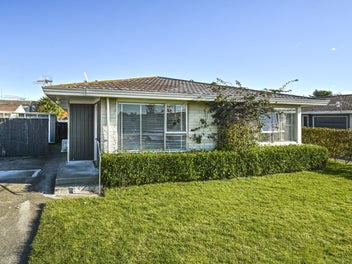 1/410 Avenue Road West, Hastings