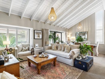 2/20 Wolsley Avenue, Milford, Auckland