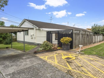 1/45 Abbotts Way, Remuera, Auckland