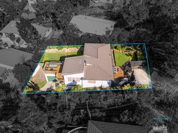 186 Old Titirangi Road, Titirangi, Auckland