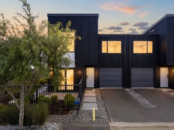 8 Alexander French Close, Silverdale, Silverdale