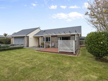 64 Branch Road, Highlands Park, New Plymouth