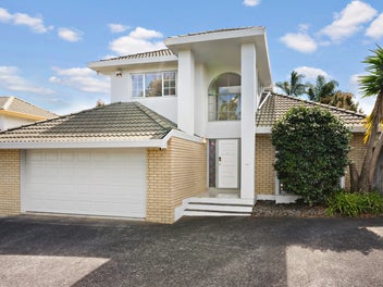 1/8 Alicia Road, Somerville, Auckland