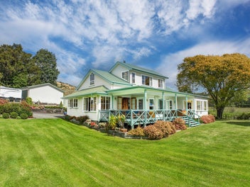 559 Taurau Valley Road, Muriwai, Manutūkē