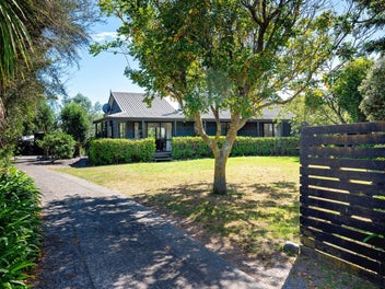 9 Redwood Place, Te Awanga, Te Awanga