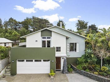 22 Cinnabar Place, Westgate, Auckland