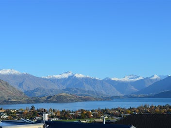 10 Mataraki Place, Wānaka