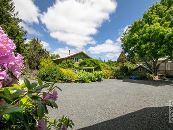 1157 Old North Road, Helensville, Helensville