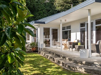 9 Amner Place, Bluff Hill, Napier