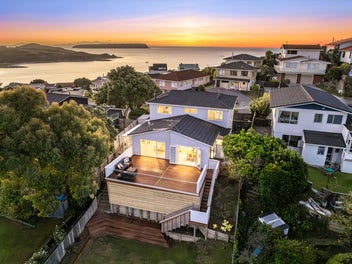 61 Pope Street, Camborne, Porirua