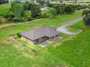 632 Campbell Road, Walton