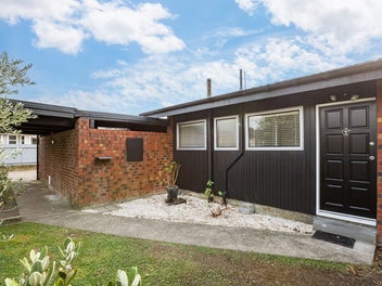 1001B High Street, Avalon, Lower Hutt