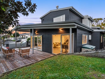 1 Ripon Crescent, Meadowbank, Auckland