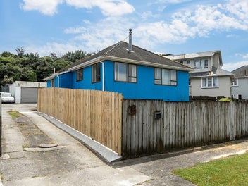 15 Maher Place, Ranui, Porirua