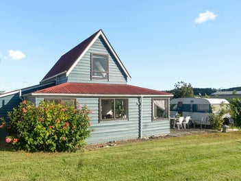 11 Tirairaka Terrace, Okiato, Russell