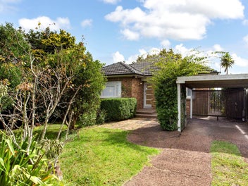 67 West Coast Road, Glen Eden, Auckland