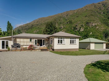 11 Gloucester Street, Kingston