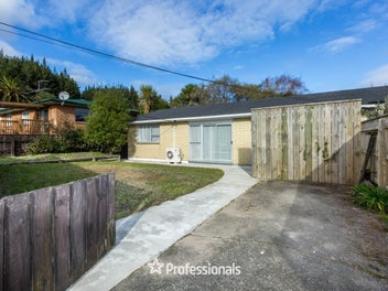 7 Garth Lane, Maoribank, Upper Hutt