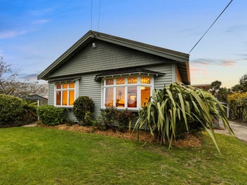 38 Corson Avenue, Beckenham, Christchurch