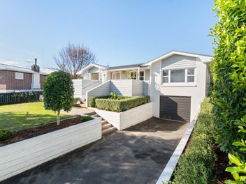 82 Grange Road, Otumoetai, Tauranga