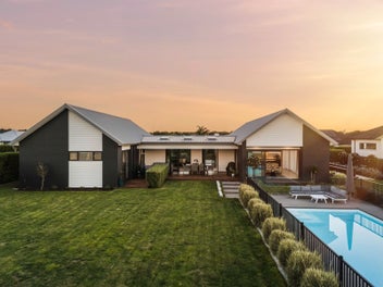 20 Mike Smith Drive, Cambridge, Cambridge