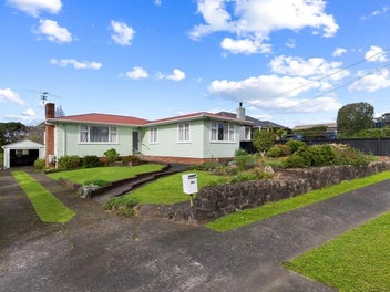 18 Ambler Avenue, Glen Eden, Auckland