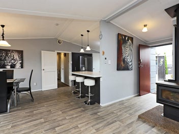 1004A Outram Road, Akina, Hastings