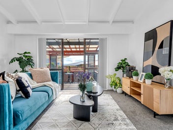 104B Sandspit Road, Shelly Park, Auckland
