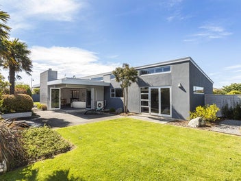 4 Bernadette Street, Aidanfield, Christchurch