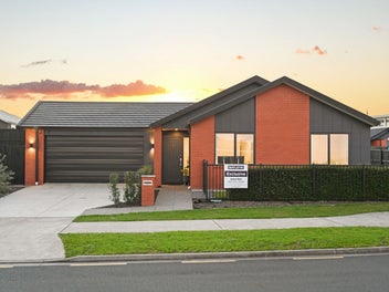 15 Timatanga Road, Temple View, Hamilton