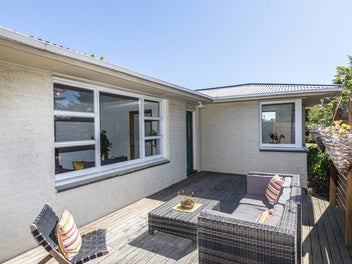 53 Johns Road, Belfast, Christchurch