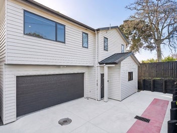 70E Woodglen Road, Glen Eden, Auckland