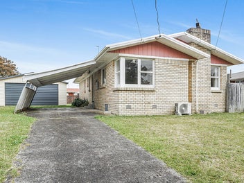 11 Chelmsford Street, Silverdale, Hamilton