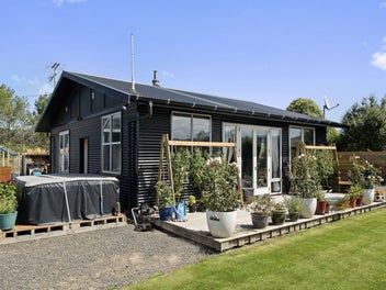 30 Hill Street, Waitati, Waitati