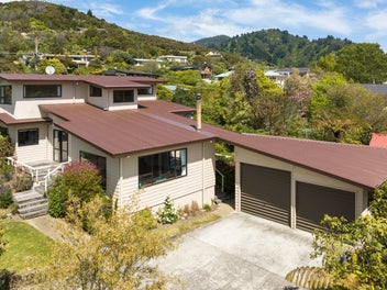 5 Bayview Drive, Waikawa, Picton