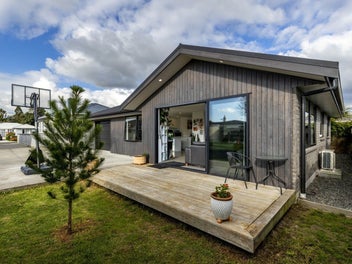 32A Tokomaru Street, Welbourn, New Plymouth