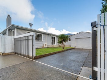 13E York Crescent, Westown, New Plymouth