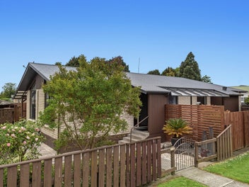 123 College Road, Edgecumbe, Edgecumbe