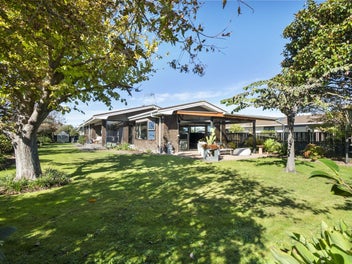 2 Mansell Crescent, Bulls