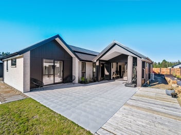 16 Pollock Street, Alexandra, Alexandra