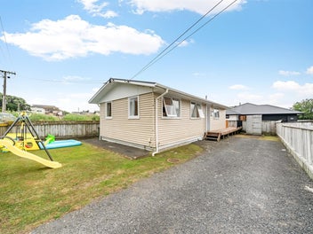 18B Te Arawi Street, Takapuwahia, Porirua