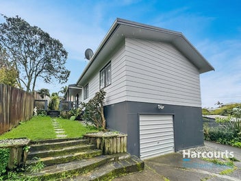 1/729 Swanson Road, Swanson, Auckland